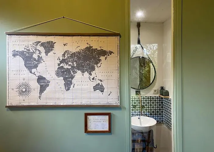 Pine - Direct Train To Porto Valongo (Porto)